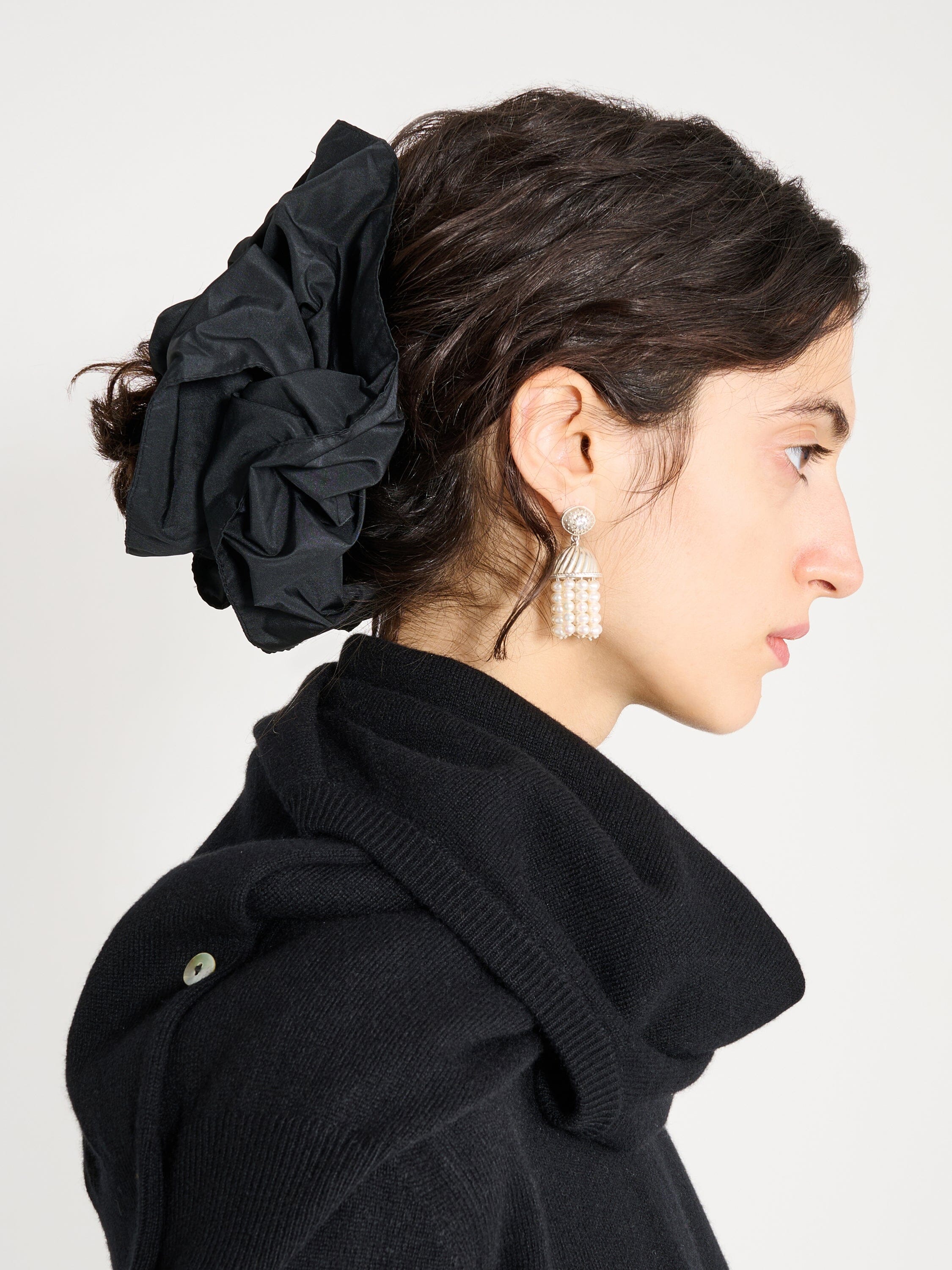 Nackiyé Scrunchy Camelia