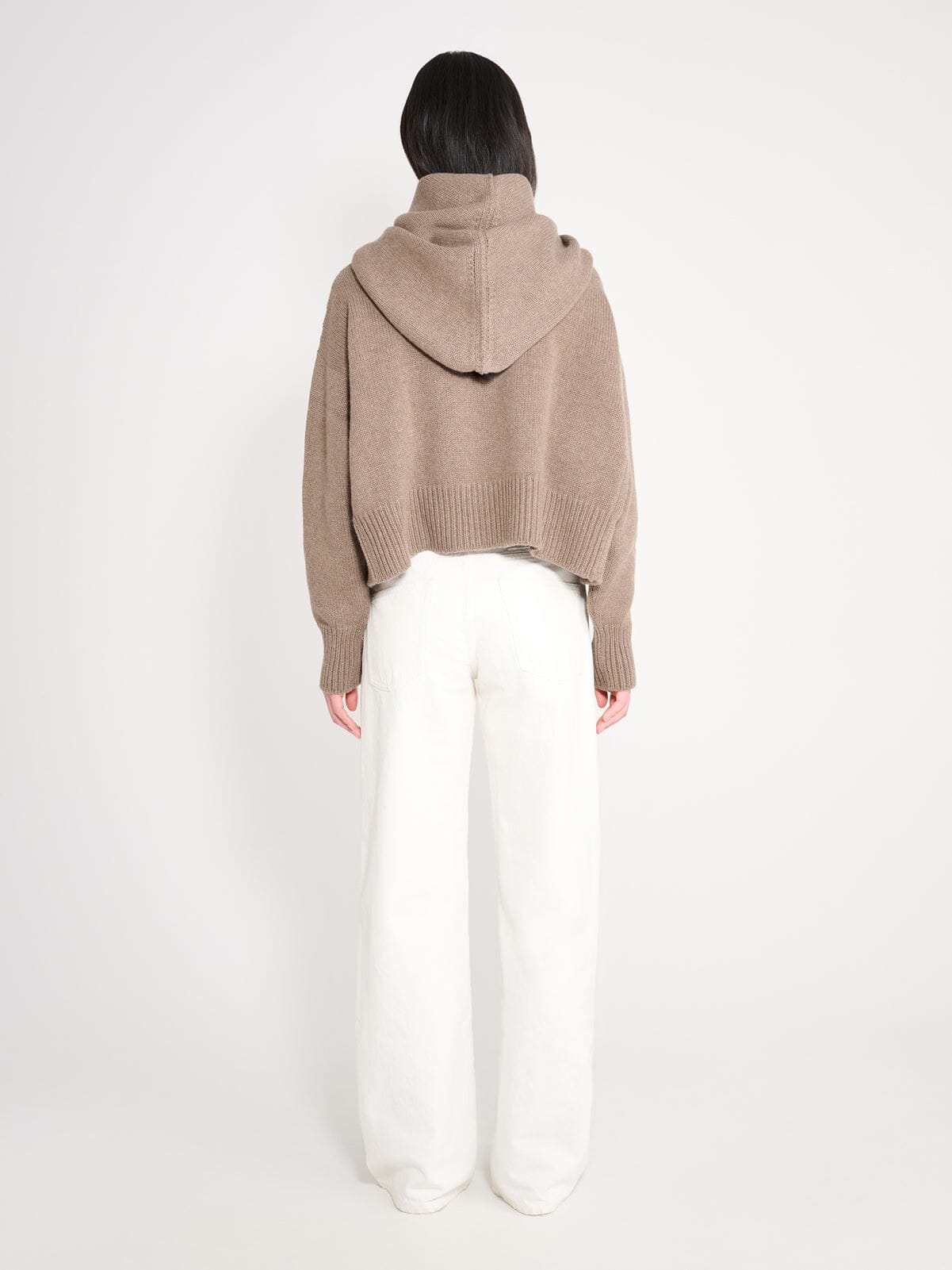 Nackiyé Queen's Guard Scarf