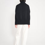 Nackiyé Roxalena Knit Cape