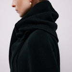 Nackiyé Top Queens Guard Scarf